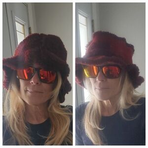 Shearling Sheepskin Fur Reversable Floppy Bucket Hobo Hat Burgundy